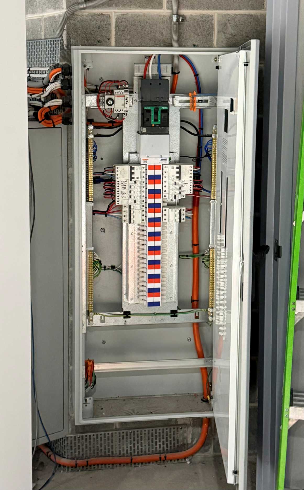 Power Distribution 4